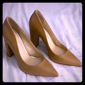 Jessica Simpson Tan Leather Heels